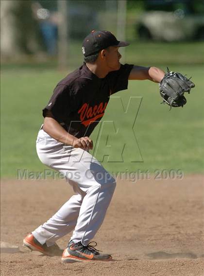 Thumbnail 1 in Vacaville vs. San Juan (Land Park Easter Tournament) photogallery.
