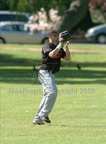 Thumbnail 3 in Vacaville vs. San Juan (Land Park Easter Tournament) photogallery.