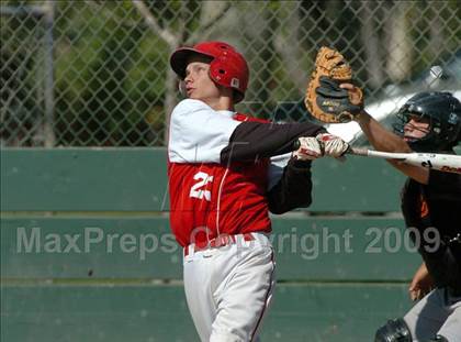 Thumbnail 1 in Vacaville vs. San Juan (Land Park Easter Tournament) photogallery.