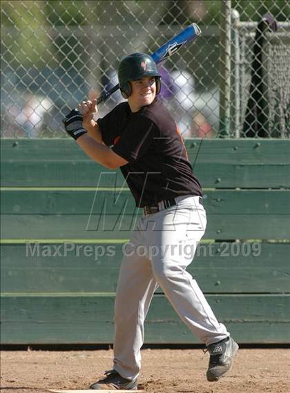 Thumbnail 1 in Vacaville vs. San Juan (Land Park Easter Tournament) photogallery.