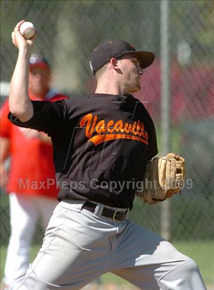 Thumbnail 2 in Vacaville vs. San Juan (Land Park Easter Tournament) photogallery.