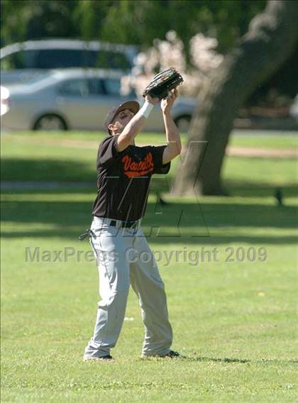 Thumbnail 1 in Vacaville vs. San Juan (Land Park Easter Tournament) photogallery.