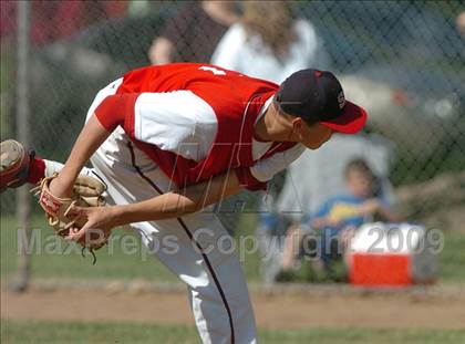 Thumbnail 3 in Vacaville vs. San Juan (Land Park Easter Tournament) photogallery.