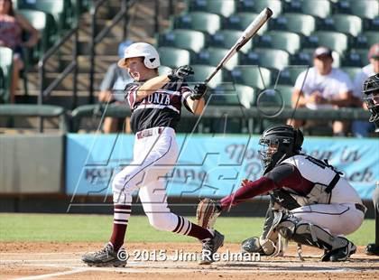 Thumbnail 3 in Booker vs. Flatonia (UIL 2A Semifinal) photogallery.