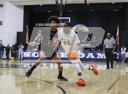 Thumbnail 1 in Notre Dame (SO) @ Harvard-Westlake photogallery.