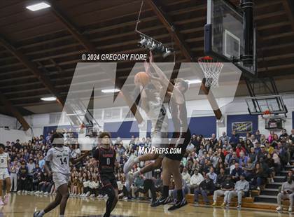Thumbnail 2 in Notre Dame (SO) @ Harvard-Westlake photogallery.