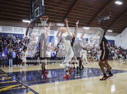 Thumbnail 1 in Notre Dame (SO) @ Harvard-Westlake photogallery.