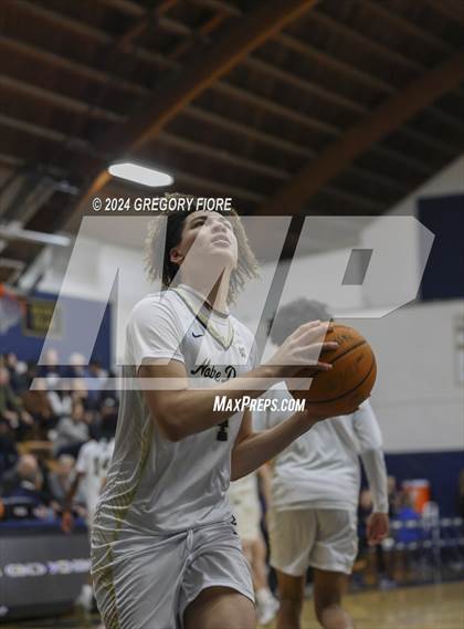 Thumbnail 1 in Notre Dame (SO) @ Harvard-Westlake photogallery.