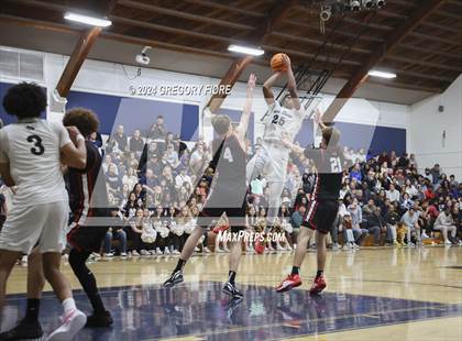 Thumbnail 3 in Notre Dame (SO) @ Harvard-Westlake photogallery.