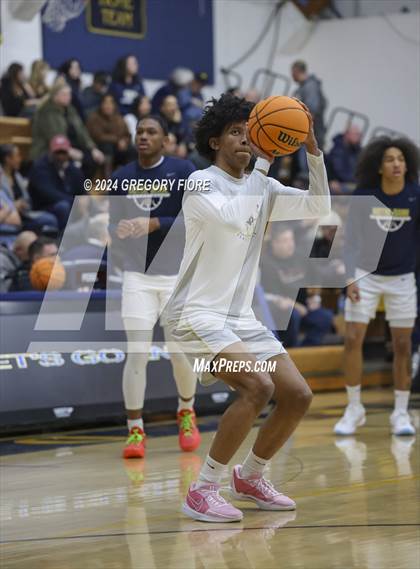 Thumbnail 2 in Notre Dame (SO) @ Harvard-Westlake photogallery.