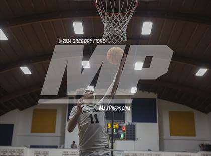 Thumbnail 3 in Notre Dame (SO) @ Harvard-Westlake photogallery.