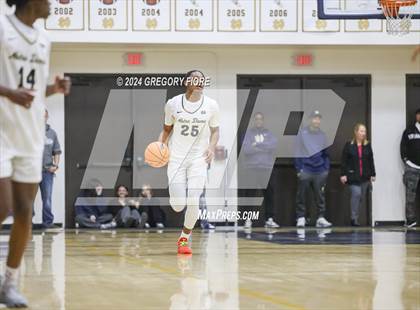 Thumbnail 2 in Notre Dame (SO) @ Harvard-Westlake photogallery.