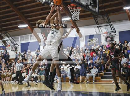 Thumbnail 3 in Notre Dame (SO) @ Harvard-Westlake photogallery.