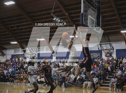 Thumbnail 3 in Notre Dame (SO) @ Harvard-Westlake photogallery.
