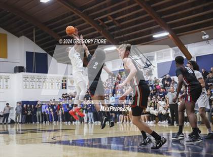 Thumbnail 2 in Notre Dame (SO) @ Harvard-Westlake photogallery.