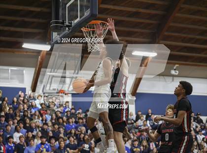 Thumbnail 1 in Notre Dame (SO) @ Harvard-Westlake photogallery.