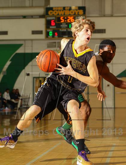 Thumbnail 3 in Newbury Park vs. Canyon (Canyon Classic) photogallery.