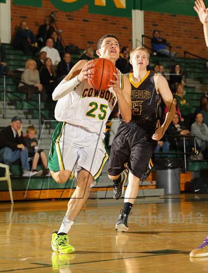Thumbnail 3 in Newbury Park vs. Canyon (Canyon Classic) photogallery.