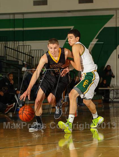 Thumbnail 3 in Newbury Park vs. Canyon (Canyon Classic) photogallery.