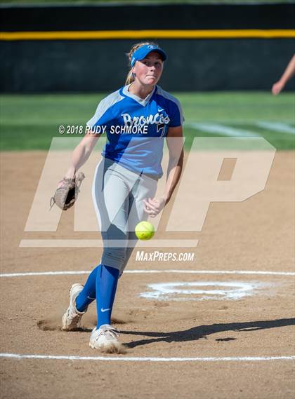 Thumbnail 3 in Rancho Bernardo @ Westview photogallery.