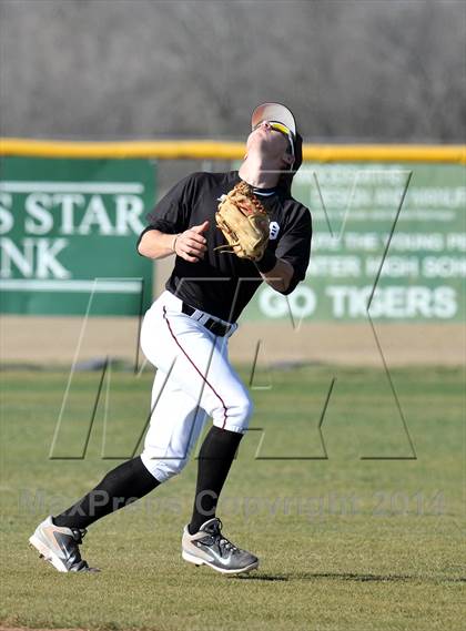 Thumbnail 3 in Prosper JV vs. Princeton (Gunter/Pilot Point Classic) photogallery.