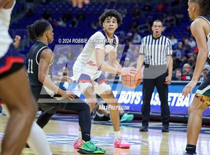 Thumbnail 3 in Veterans Memorial vs. Ellison (UIL 5A Basketball Semifinal) photogallery.