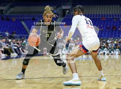 Thumbnail 2 in Veterans Memorial vs. Ellison (UIL 5A Basketball Semifinal) photogallery.