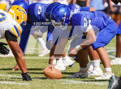 Thumbnail 1 in Kaiser @ Waimea (HHSAA Division 2 Round 1 Playoff) photogallery.