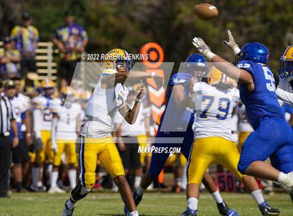 Thumbnail 2 in Kaiser @ Waimea (HHSAA Division 2 Round 1 Playoff) photogallery.