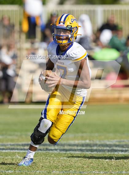 Thumbnail 2 in Kaiser @ Waimea (HHSAA Division 2 Round 1 Playoff) photogallery.