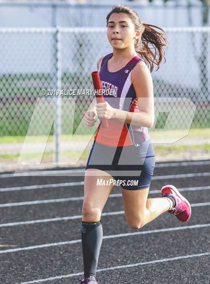 Thumbnail 2 in Springstead Invitational photogallery.