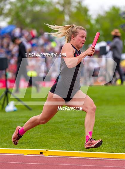 Thumbnail 2 in CHSAA State Championships (4 x 100m Finals) photogallery.