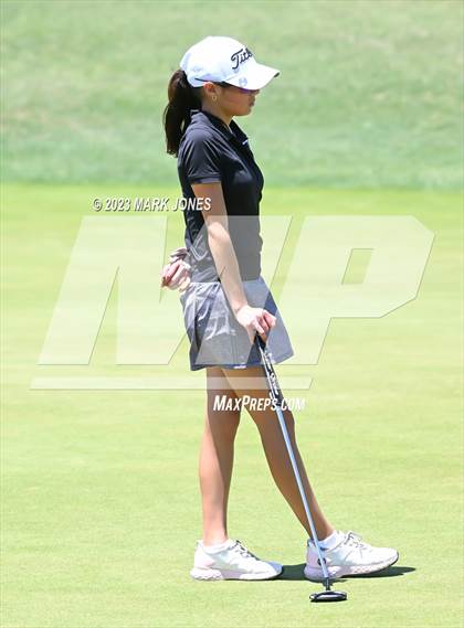 Thumbnail 1 in AIA Division III State Championship  photogallery.