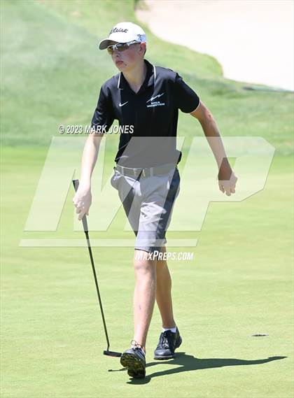 Thumbnail 3 in AIA Division III State Championship  photogallery.
