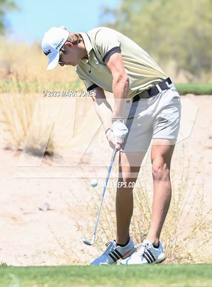 Thumbnail 2 in AIA Division III State Championship  photogallery.