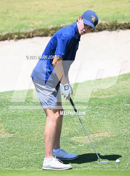 Thumbnail 2 in AIA Division III State Championship  photogallery.