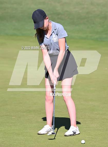 Thumbnail 3 in AIA Division III State Championship  photogallery.