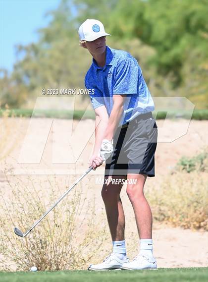 Thumbnail 2 in AIA Division III State Championship  photogallery.