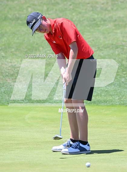 Thumbnail 2 in AIA Division III State Championship  photogallery.