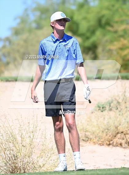 Thumbnail 2 in AIA Division III State Championship  photogallery.