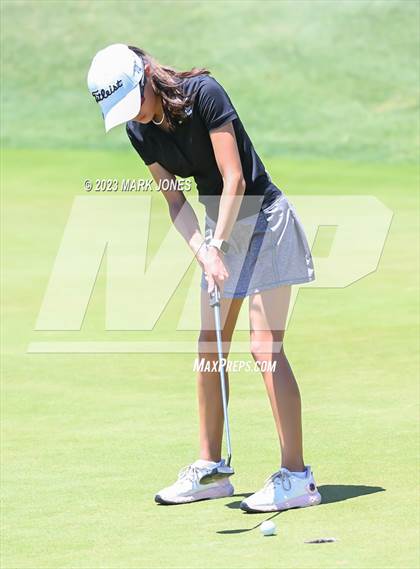 Thumbnail 1 in AIA Division III State Championship  photogallery.