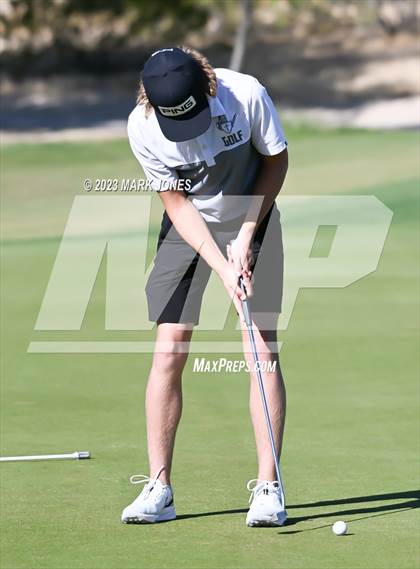 Thumbnail 3 in AIA Division III State Championship  photogallery.