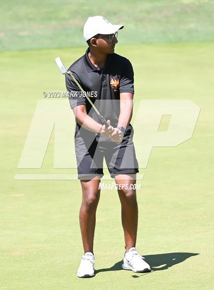 Thumbnail 1 in AIA Division III State Championship  photogallery.