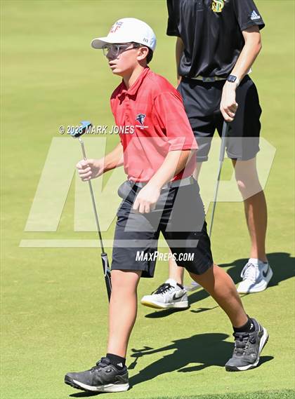 Thumbnail 2 in AIA Division III State Championship  photogallery.