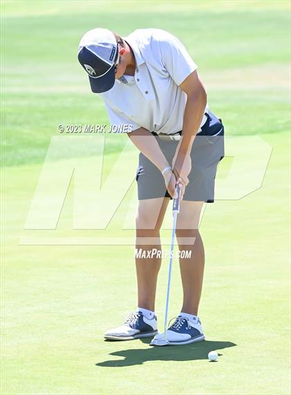 Thumbnail 1 in AIA Division III State Championship  photogallery.