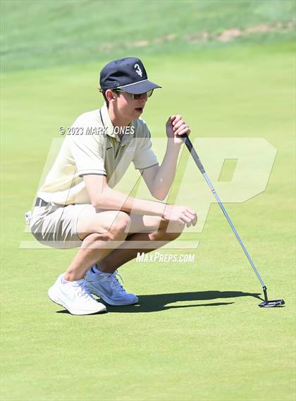 Thumbnail 3 in AIA Division III State Championship  photogallery.