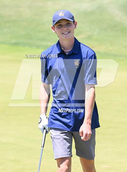 Thumbnail 3 in AIA Division III State Championship  photogallery.