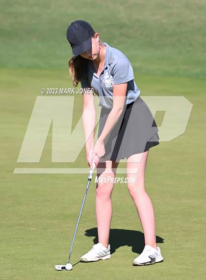 Thumbnail 2 in AIA Division III State Championship  photogallery.