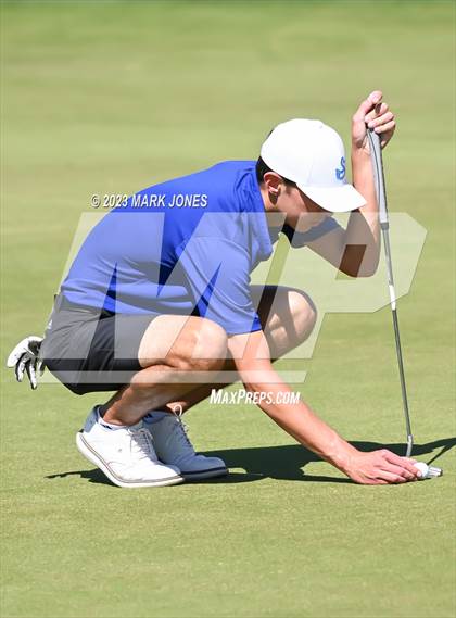 Thumbnail 1 in AIA Division III State Championship  photogallery.
