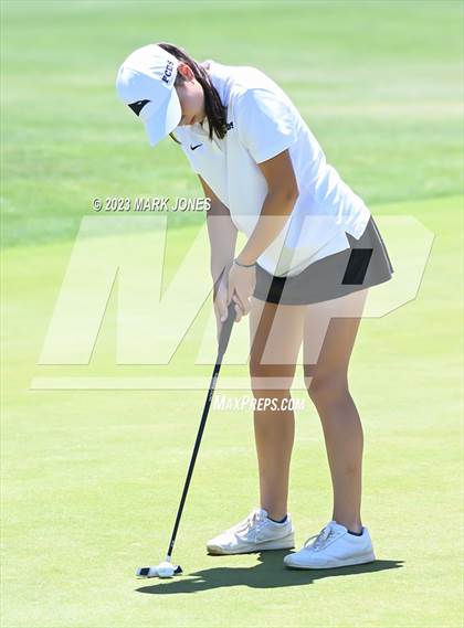 Thumbnail 1 in AIA Division III State Championship  photogallery.